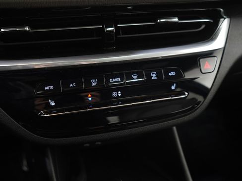 Used 2024 Buick Envista Avenir image 29