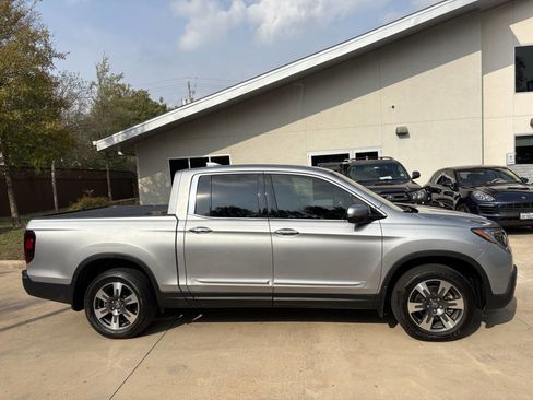 Used 2017 Honda Ridgeline RTL-E image 3