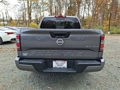 Used 2023 Nissan Frontier SV w/ SV Convenience Package image 15