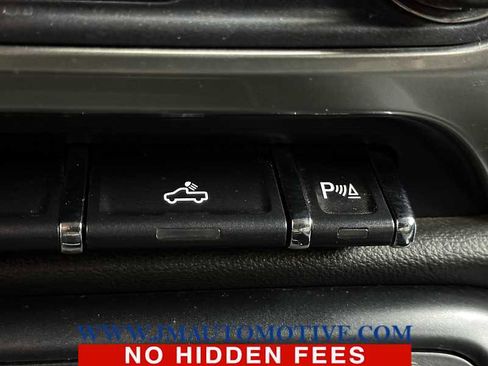 Used 2018 Chevrolet Silverado 1500 LTZ w/ Sport Package image 32