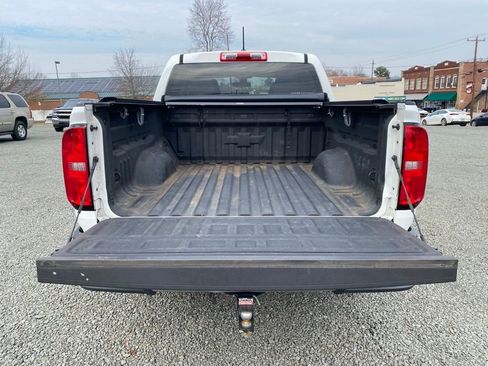 Used 2020 Chevrolet Colorado W/T image 17