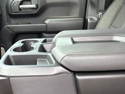Used 2026 Chevrolet Silverado 1500 Custom w/ LPO, Dark Essentials Package AWD/4WD image 20