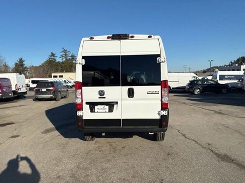 Used 2023 RAM ProMaster 2500 FWD image 4