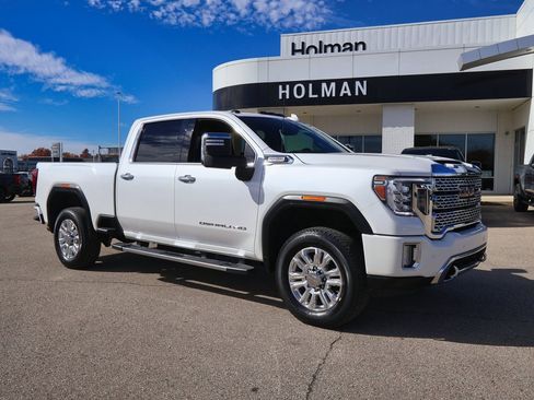 Used 2021 GMC Sierra 3500 Denali w/ Denali Ultimate Package image 1