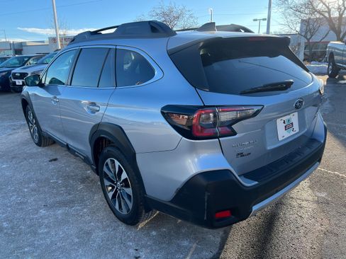 Certified 2023 Subaru Outback Limited image 5