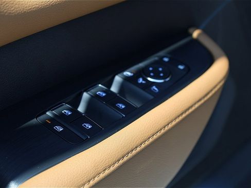 New 2026 Nissan Armada SL w/ Captain's Chari Seat Package image 17