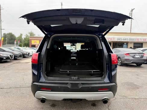 Used 2017 GMC Acadia SLT AWD/4WD image 5