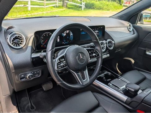 Used 2023 Mercedes-Benz GLA 250 4MATIC image 18