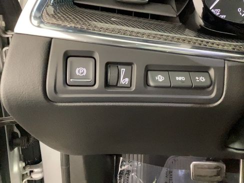 Used 2020 Cadillac XT5 Sportv image 25