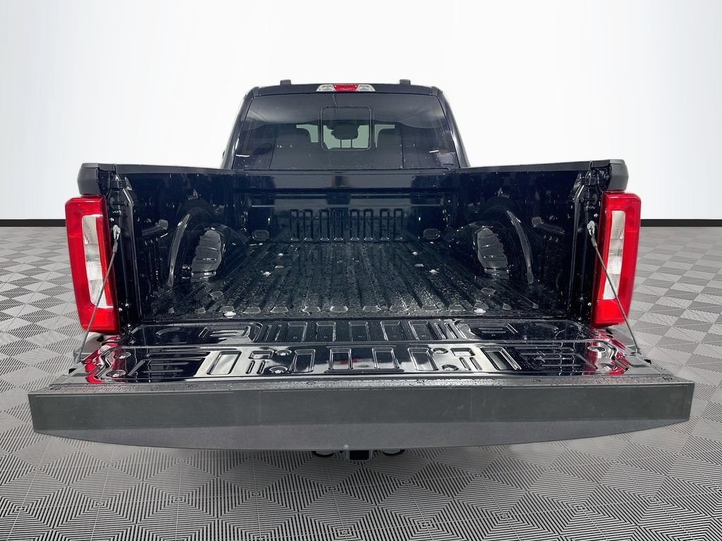 New 2026 Ford F250 XL w/ STX Appearance Package AWD/4WD image 23