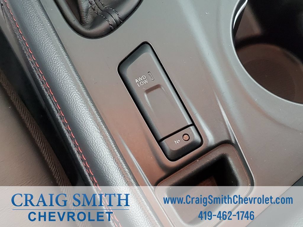 Used 2025 Dodge Durango R/T AWD/4WD image 24