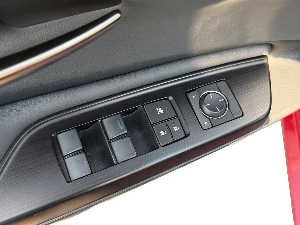 Used 2019 Lexus ES 350 w/ Premium Package FWD image 12