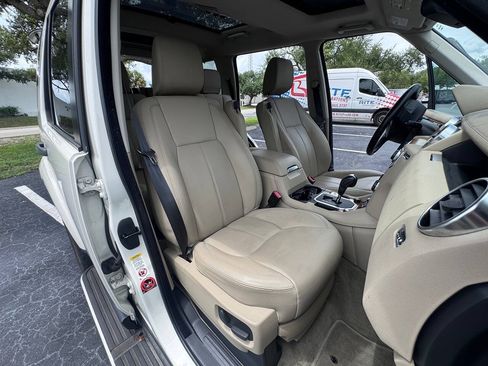 Used 2010 Land Rover LR4 HSE LUX AWD/4WD image 45