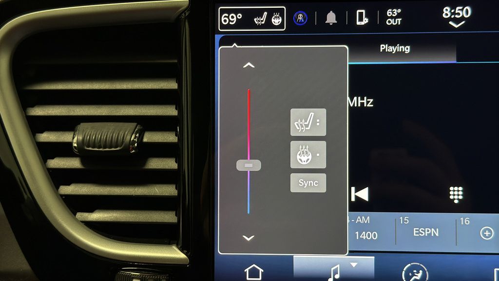 Used 2024 Chrysler Pacifica Touring-L FWD image 33