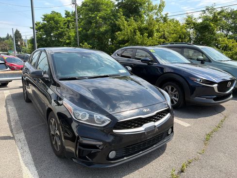 Used 2020 Kia Forte LXS FWD image 15