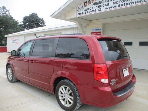 Used 2015 Dodge Grand Caravan SXT w/ Security Group FWD image 13