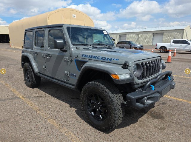 Used 2023 Jeep Wrangler Unlimited Rubicon 4xe AWD/4WD image 3