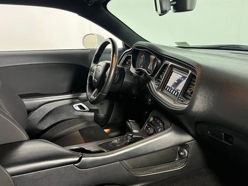 Used 2023 Dodge Challenger SXT w/ Blacktop Package image 31