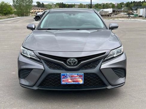Used 2018 Toyota Camry SE w/ Audio Package FWD image 10