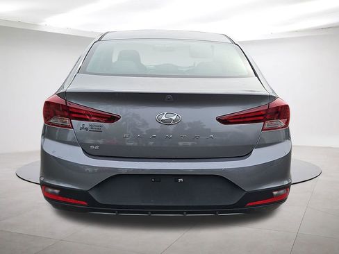 Used 2019 Hyundai Elantra SE FWD image 6