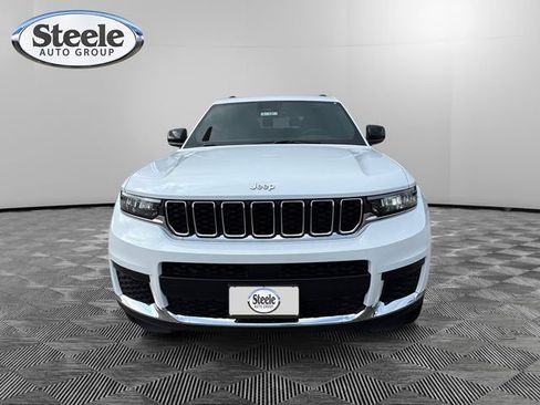 New 2025 Jeep Grand Cherokee L Laredo w/ Luxury Tech Group I image 8