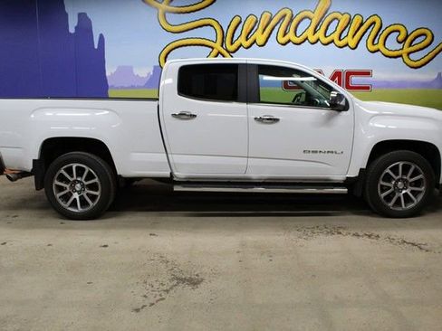 Used 2021 GMC Canyon Denali AWD/4WD image 1