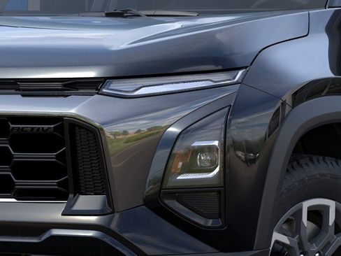 New 2026 Chevrolet Equinox ACTIV FWD image 10