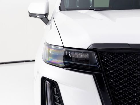 Used 2023 Cadillac Escalade V image 54