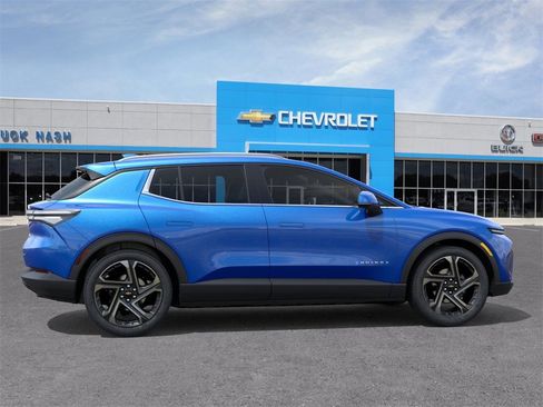 New 2026 Chevrolet Equinox EV LT image 5