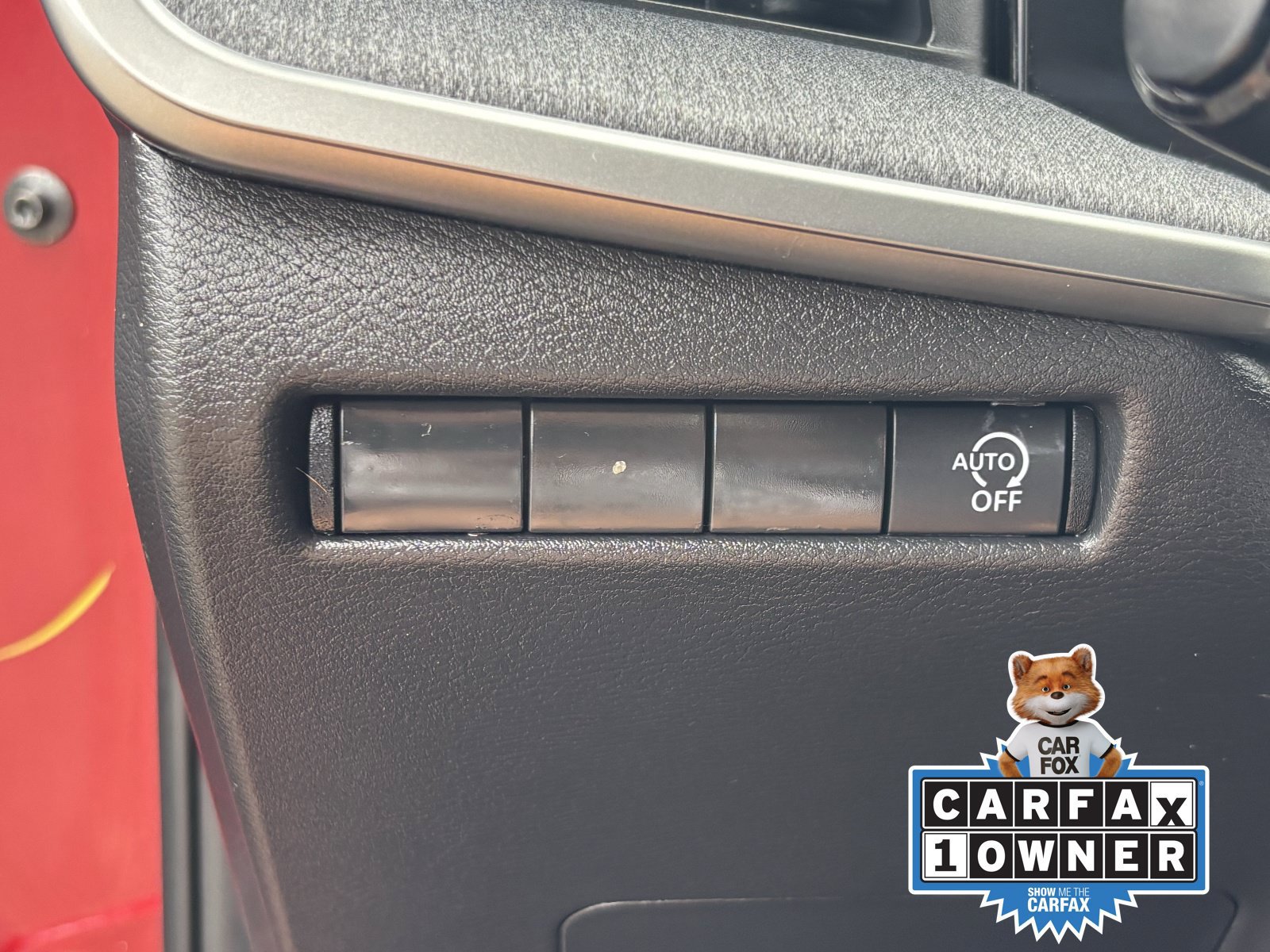 Certified 2026 Nissan Kicks SV FWD image 32