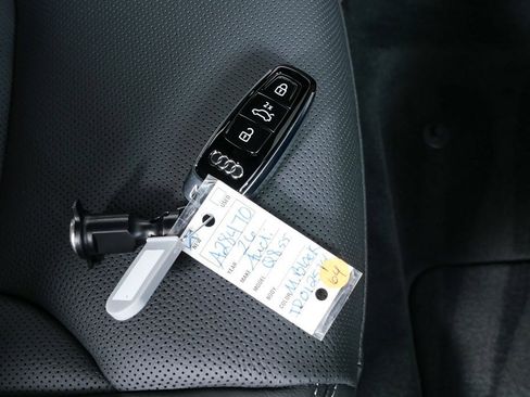 New 2026 Audi Q8 Premium Plus image 38