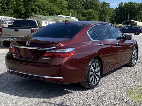 Used 2017 Honda Accord EX-L image 5