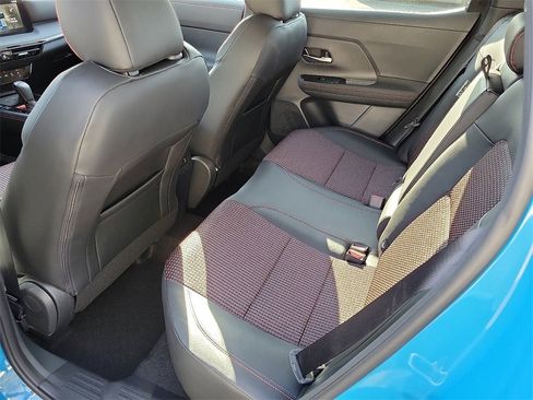 New 2025 Nissan Kicks SR image 12