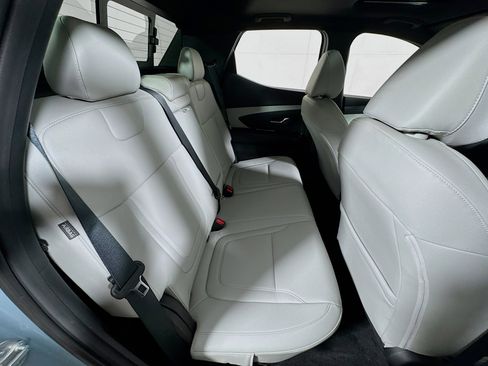 Used 2025 Hyundai Santa Cruz SEL image 25