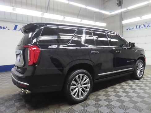 Used 2023 GMC Yukon Denali image 4