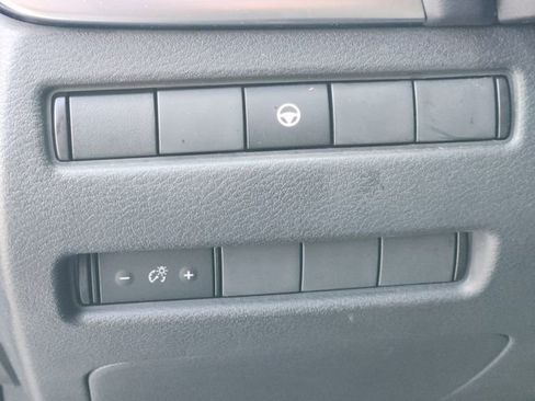 Certified 2023 Nissan Rogue SV image 19