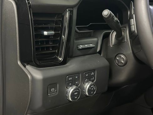 Used 2023 GMC Sierra 1500 AT4 w/ AT4 Premium Package image 20