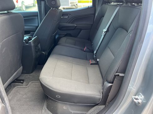 Used 2023 Chevrolet Colorado LT w/ LT Convenience Package II image 11