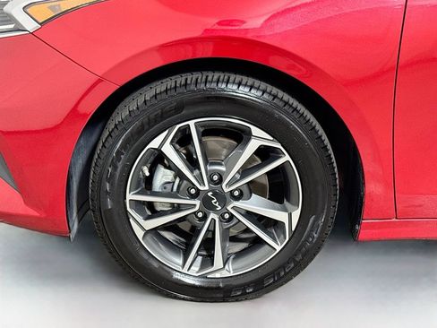 Used 2024 Kia Forte LXS FWD image 26