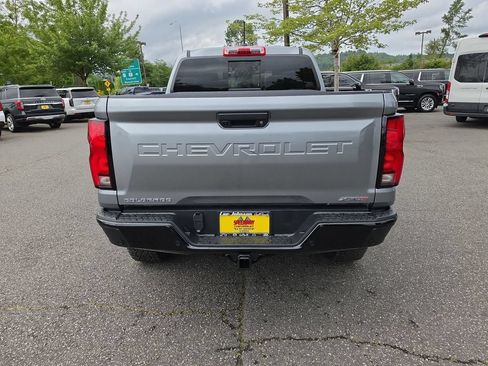 New 2026 Chevrolet Colorado ZR2 w/ Technology Package AWD/4WD image 5