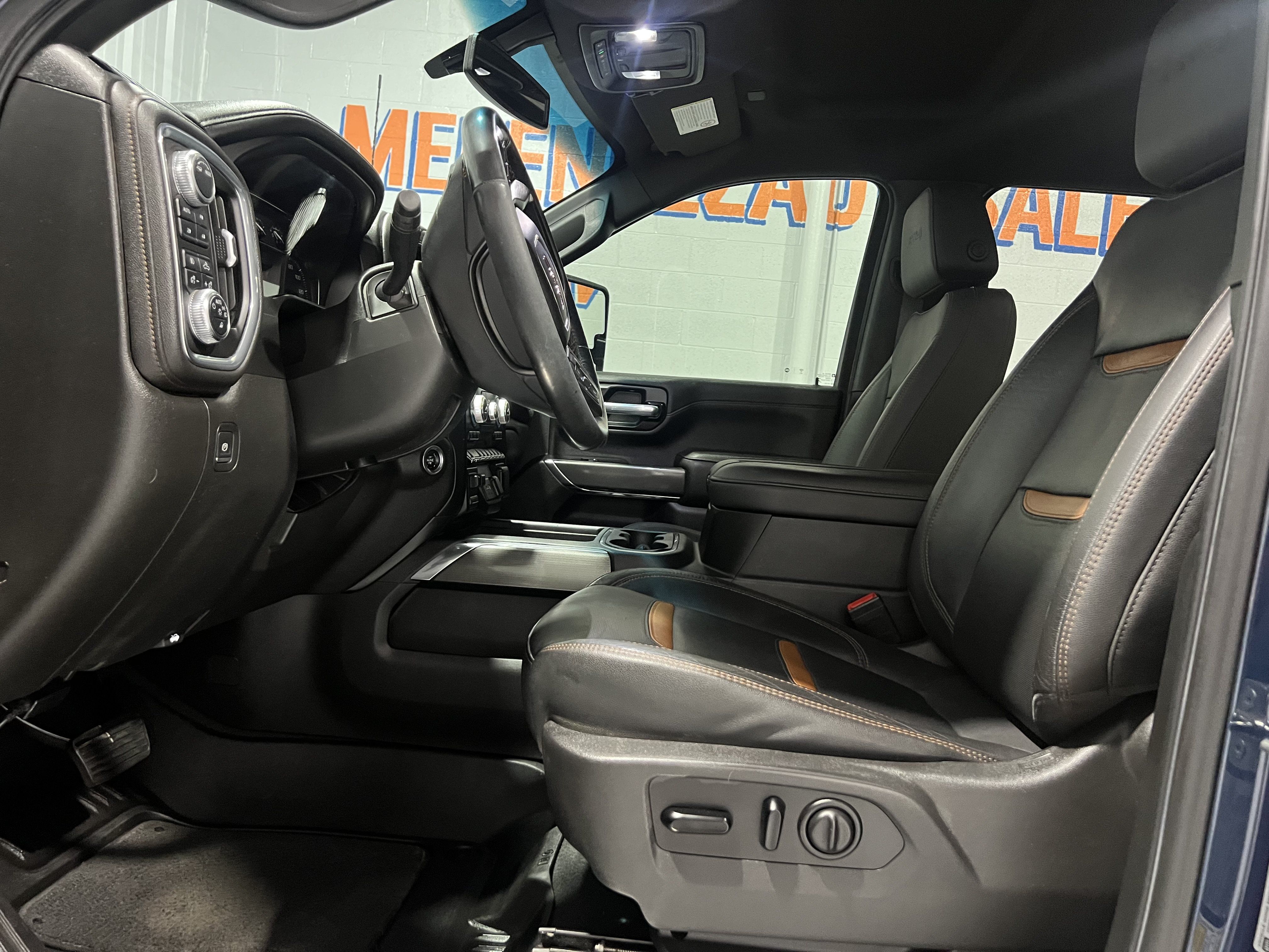 Used 2022 GMC Sierra 2500 AT4 AWD/4WD image 10