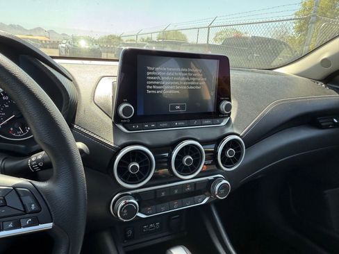 Used 2025 Nissan Sentra SV FWD image 20