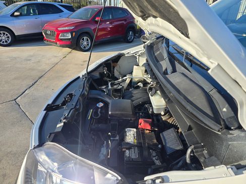 Used 2019 Nissan NV200 S image 16