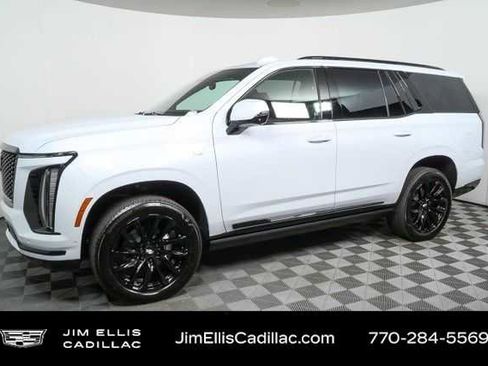 Certified 2026 Cadillac Escalade Sport w/ LPO, ONYX Package image 33