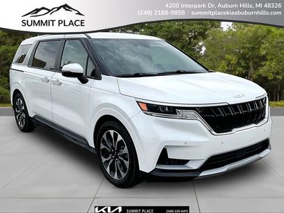 Certified 2024 Kia Carnival EX