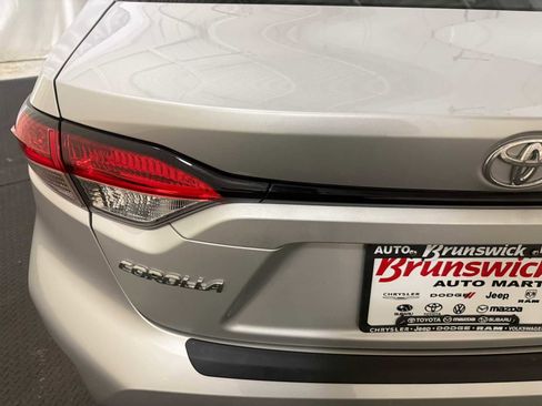 Certified 2024 Toyota Corolla LE image 17