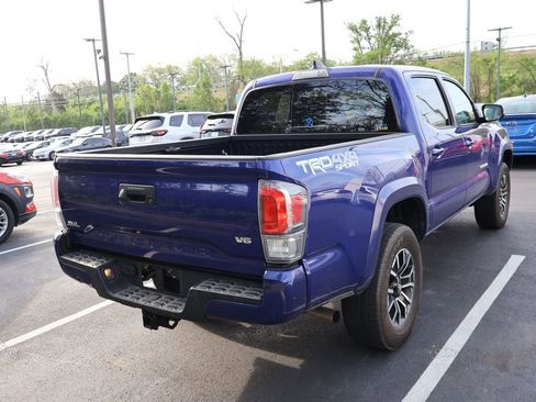 Used 2023 Toyota Tacoma TRD Sport w/ Technology Package image 7