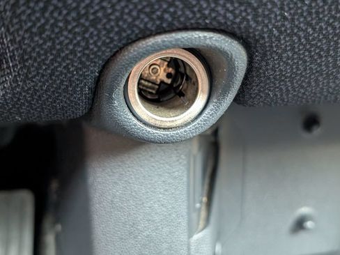Used 2014 smart fortwo pure RWD image 17