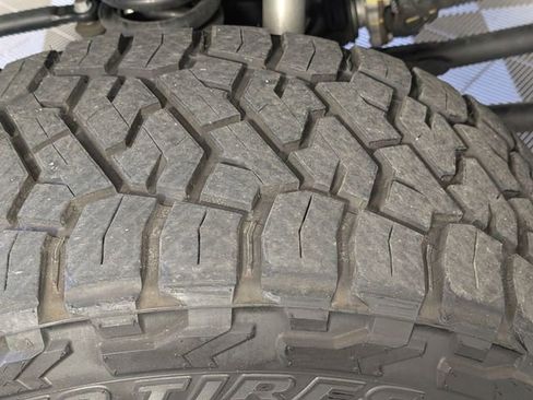 Used 2024 RAM 2500 Limited AWD/4WD image 10