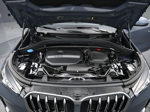 New 2025 BMW X1 xDrive28i w/ Convenience Package image 16
